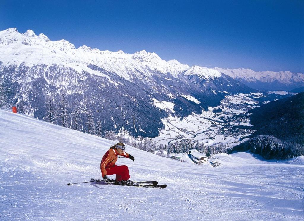 Alpenpension Elferblick นอยชติฟ อิม ชตูไปทัล ภายนอก รูปภาพ